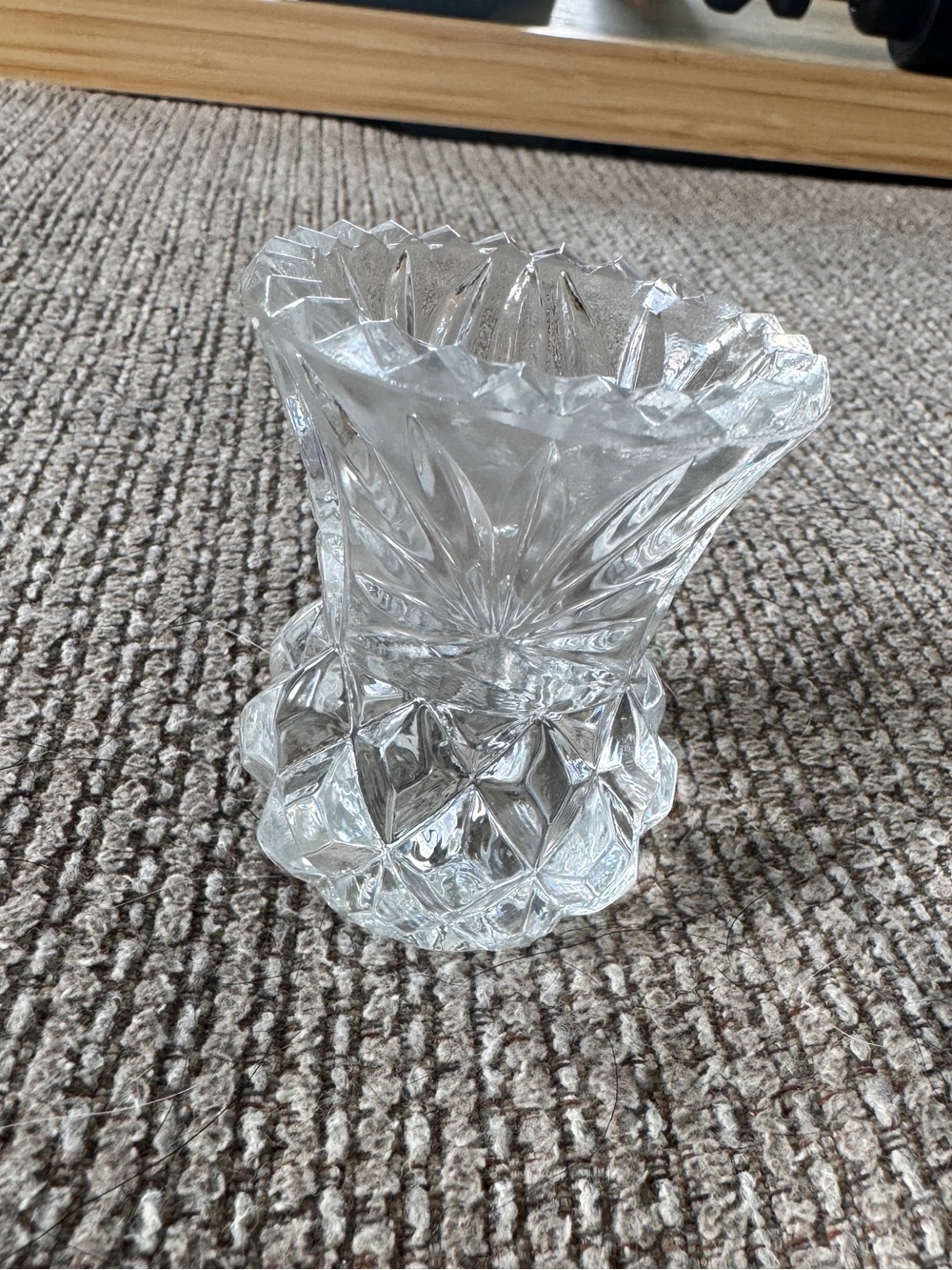 Vintage Crystal Cut Glass Small Toothpick‎ Holder/Bud Vase Scalloped Edge